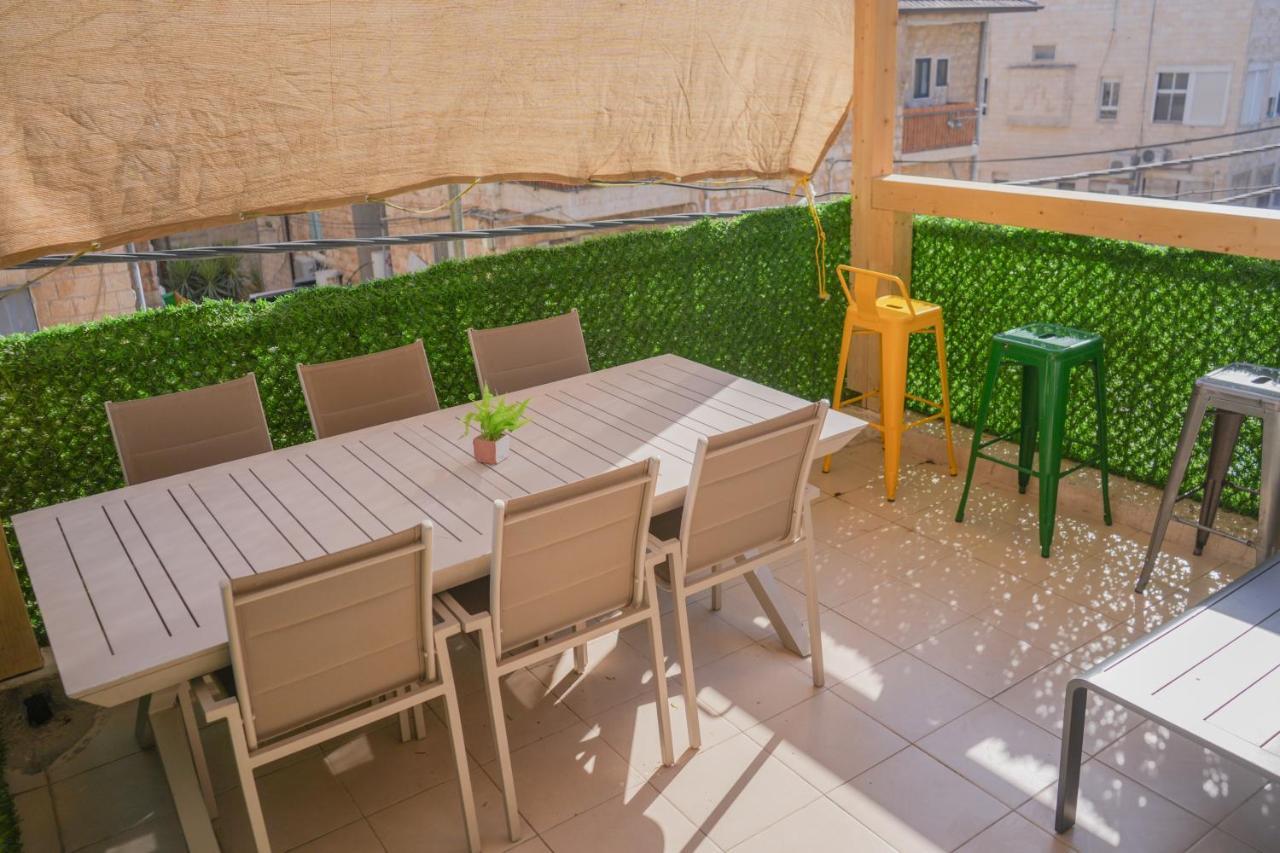Jacob Hostel Jlm - Prime Location القدس المظهر الخارجي الصورة